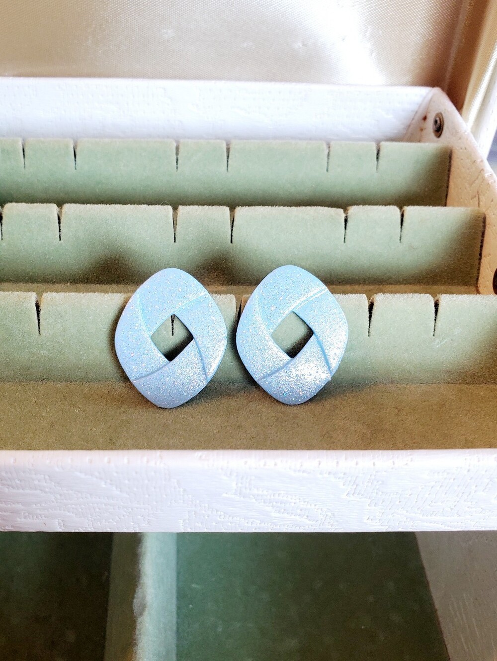 80s Blue Glitter Knot Stud Earrings - Like New